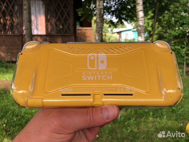 Портативная игровая приставка Nintendo Switch Ligh Портативная игровая приставка Nintendo Switch Ligh