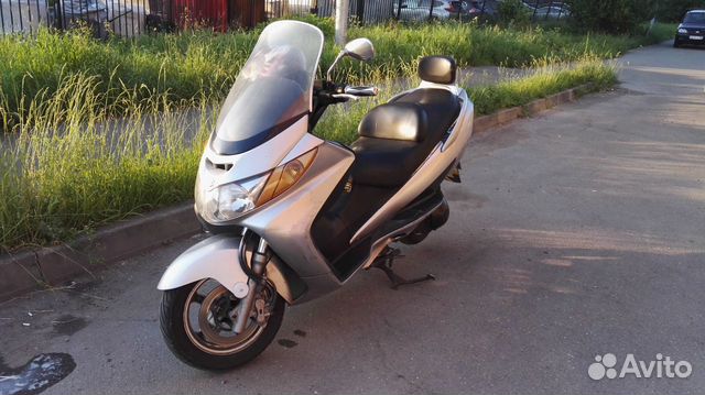 Suzuki burgman SkyWave 400