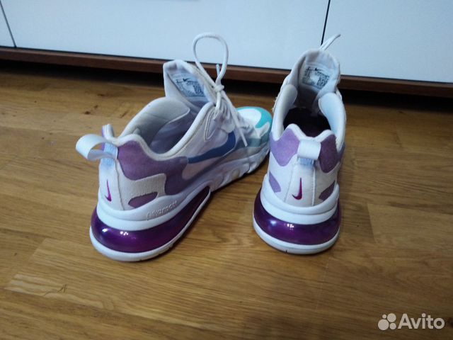 Кроссовки Nike AirMax 270 React 40,5eu Кроссовки Nike AirMax 270 React 40,5eu
