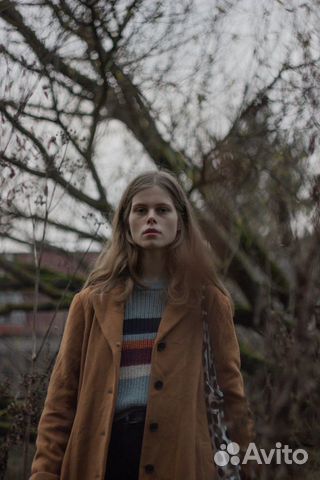 Зеркальный фотоаппарат Canon 550d с объективом Зеркальный фотоаппарат Canon 550d с объективом