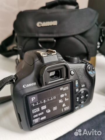 Зеркальный фотоаппарат Cannon EOS 1200D Зеркальный фотоаппарат Cannon EOS 1200D