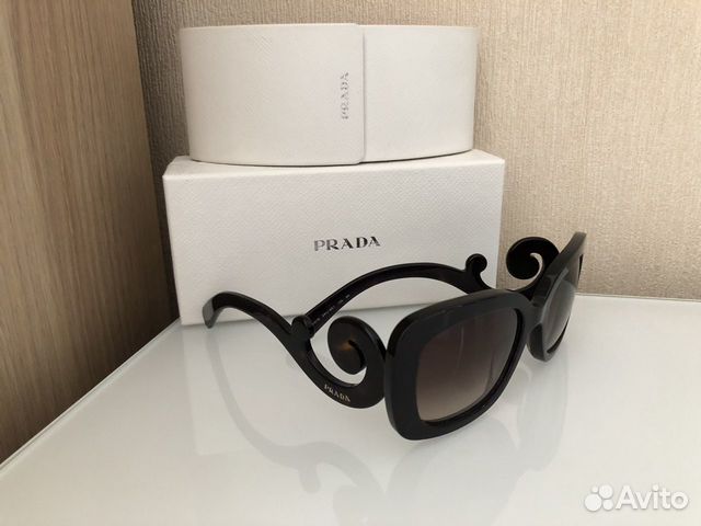 Солнцезащитные очки Prada Солнцезащитные очки Prada