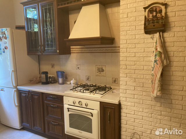 2-к квартира, 60 м², 2/5 эт.
