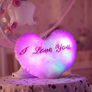 Подушка жёлтое сердечко светящаяся