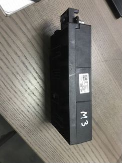 Блок предохранителей передний Mercedes-Benz