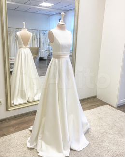 Свадебное платье (состояние новое)