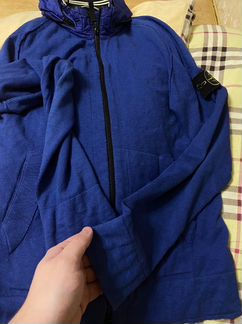 Продам оригинальный Stone Island