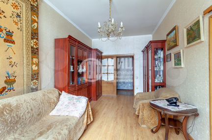 2-к квартира, 64 м², 1/5 эт.