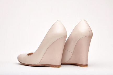 Туфли на танкетке 34 размера