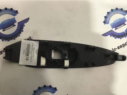 Накладка блока стеклоподъемника П.П. Mazda CX-5 KE