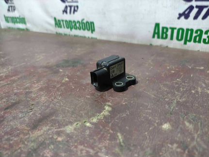 Датчик ускорения Mitsubishi Pajero 2