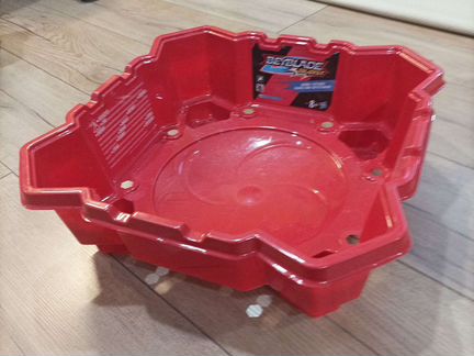 Бейблэйд (BlaydBlaydBirds) арена