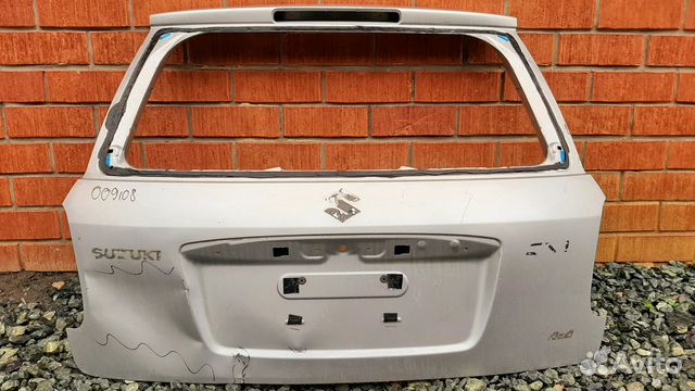 Сузуки дверь багажника