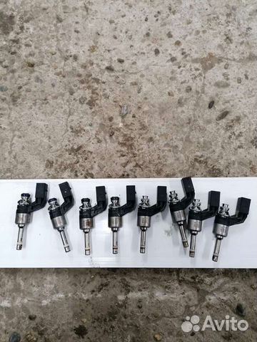 Форсунка топливная Фольксваген Гольф 6