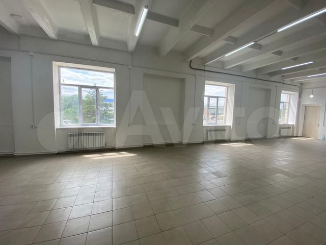 Свободного назначения, 140 м²