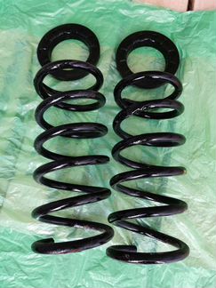 Пружины задние Тойота