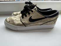 nike stefan janoski sb