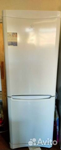 Холодильник Indesit