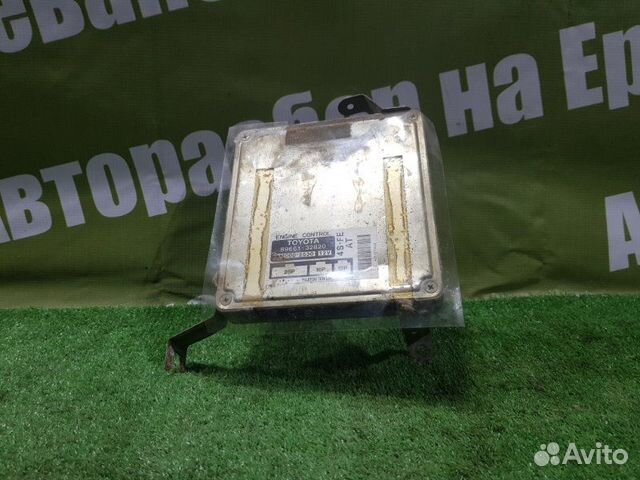 Блок управления двигателем Toyota Vista SV40 4S-FE