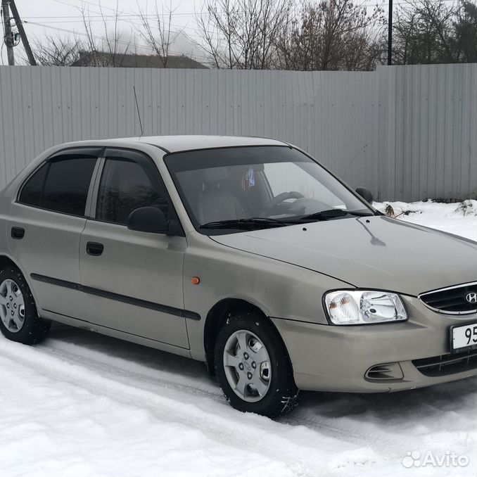 Хундай акцент б у. Хендай акцент 2008 года.