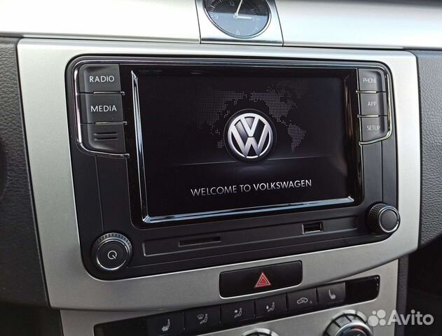 Штатная магнитола Фольксваген RCD 360 Pro в Туле