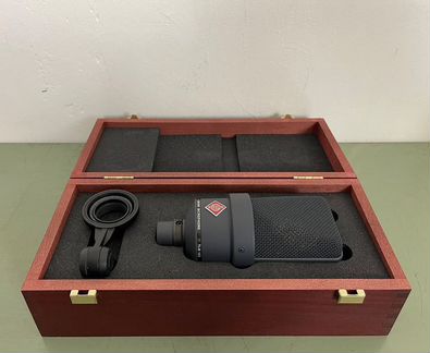 Микрофон студийный Neumann TL103