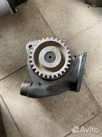 Водяной насос ямз 240