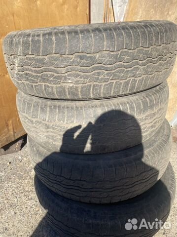 Bridgestone 738V 225/65 R17