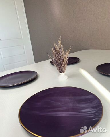 Тарелки из фарфора