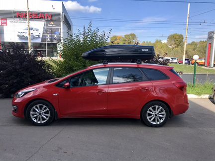 Багажник на крышу автомобиля с боксом