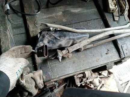 Моторчик стеклоочистителя с трапецией. ваз 2110-14