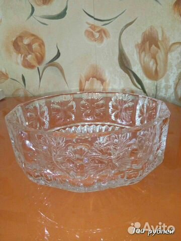 Хрустальная ваза