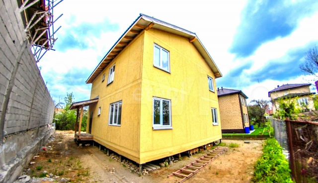 Дом 186 м² на участке 3 сот.