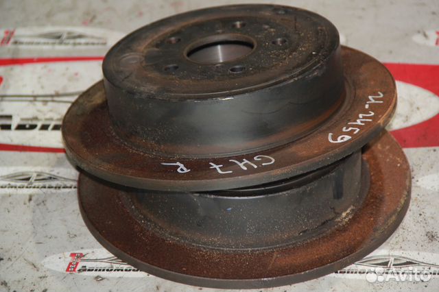 Тормозной диск зад c Subaru Exiga YA4 EJ204