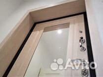 Дверь Входная с зеркалом