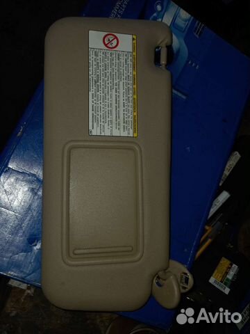 Солнцезащитный козырек правый Toyota Rav 4 (XA30)