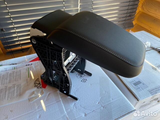 Подлокотник Skoda Kodiaq Karoq оригинал