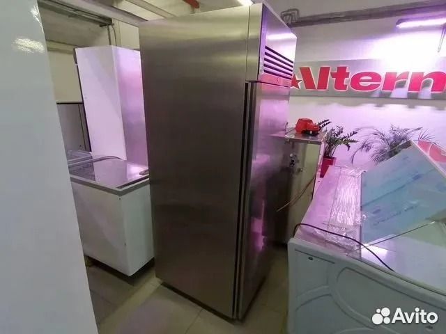 Шкаф холодильный