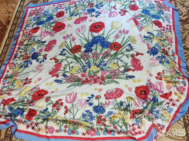 Платок большой, новый
