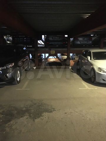 Машиноместо, 13 м²