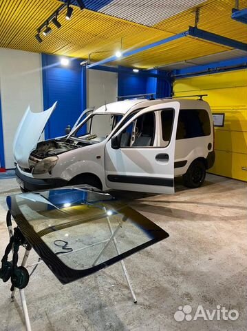 Лобовое стекло Рено Кангу