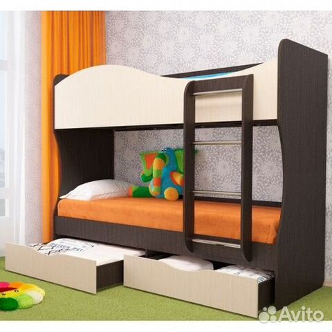 Двухъярусная кровать