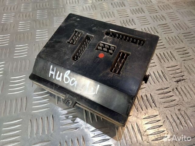 Блок предохранителей Нива Шевроле