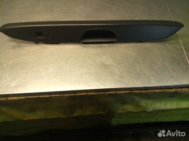 Кнопка стеклоподъемника задняя левая Suzuki Sx4 GY