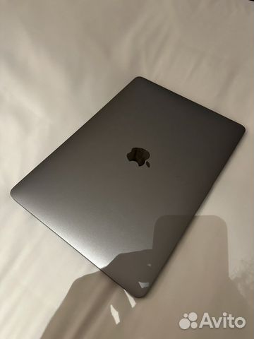 Macbook pro 13 m2 256