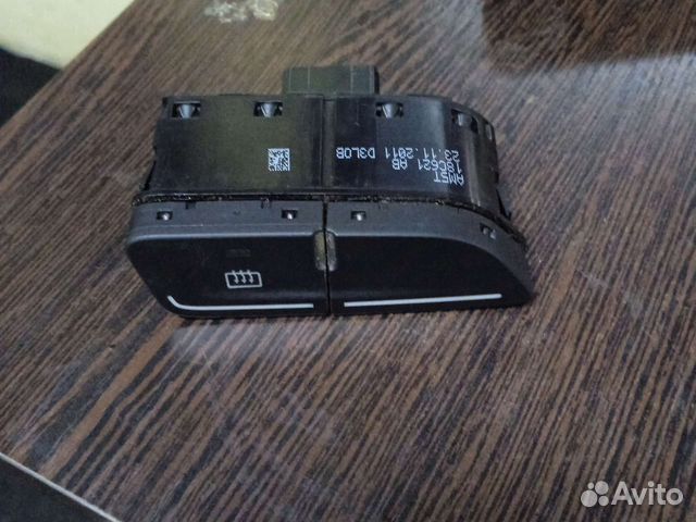 Кнопка включения обогрева стекла Форд Фокус3