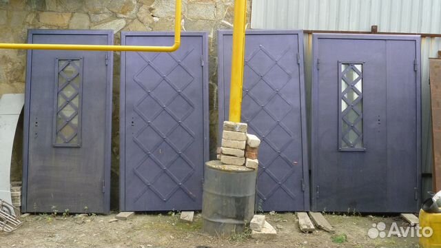 Дверь входная металлическая