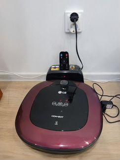 Робот пылесос LG Hom-bot VR621