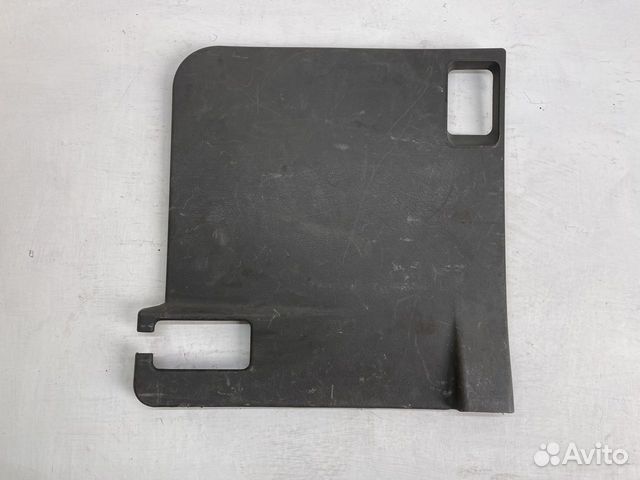 Обшивка крышки багажника для Volkswagen Caddy 2 9K