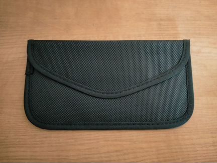 Чехол, блокирующий сигнал